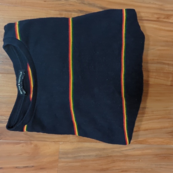 Brandy Melville Cropped Long Sleeve OS - Picture 3 of 4